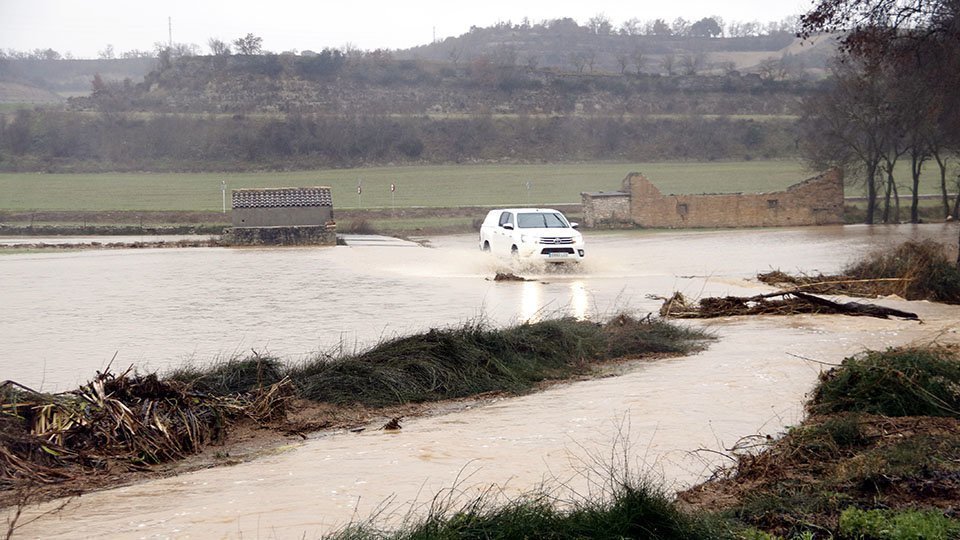 Riu desbordat en una imatge d'arxiu. Foto: Territoris