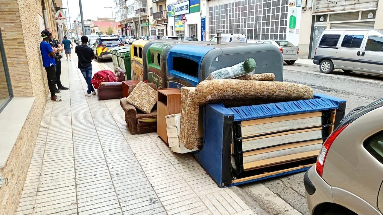 Imatge dels objectes voluminosos abocats a Balaguer. Foto: Paeria de Balaguer