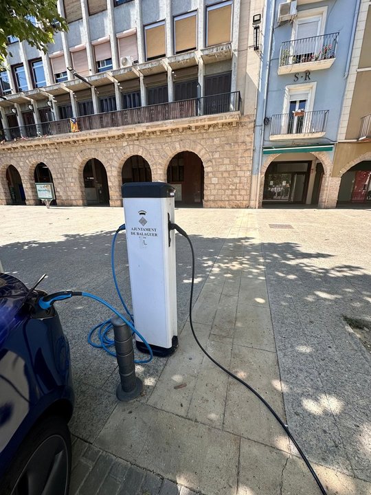 Imatge d'un dels  punts de càrrega de Balaguer. Foto: Paeria de Balaguer