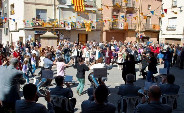 Sardanes a càrrec de la Cobla 11 de Setembre ©Territoris.cat